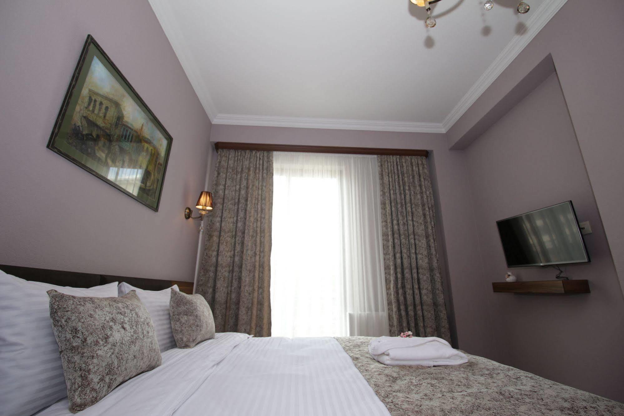 Hotel Pushkin Tbilisi Eksteriør bilde